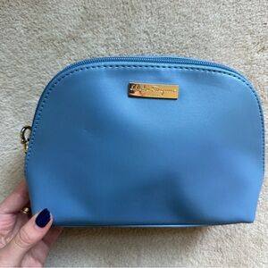 Salvator Ferragamo Parfums Cosmetic Amenity Case - Blue